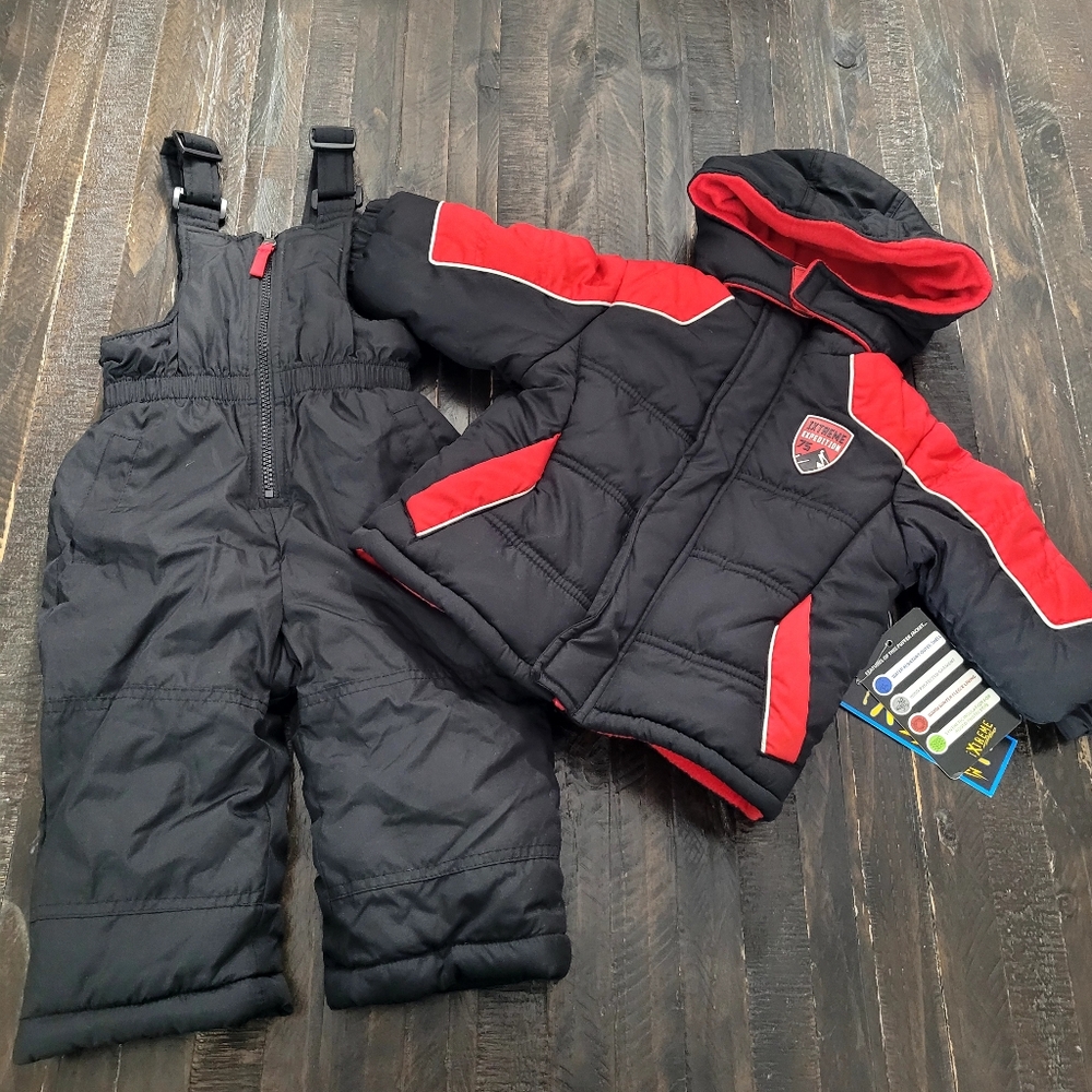 NEW iXtreme Snowsuit Set Insulated Ski Jacket and Overall Snow Bib Boys Size 12M
